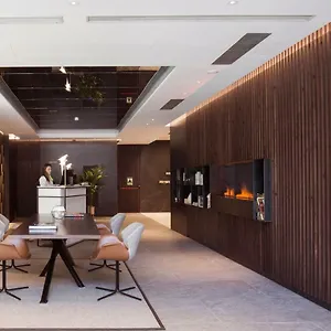 https://centric-atiram-hotel.andorra-la-vella-hotels.net